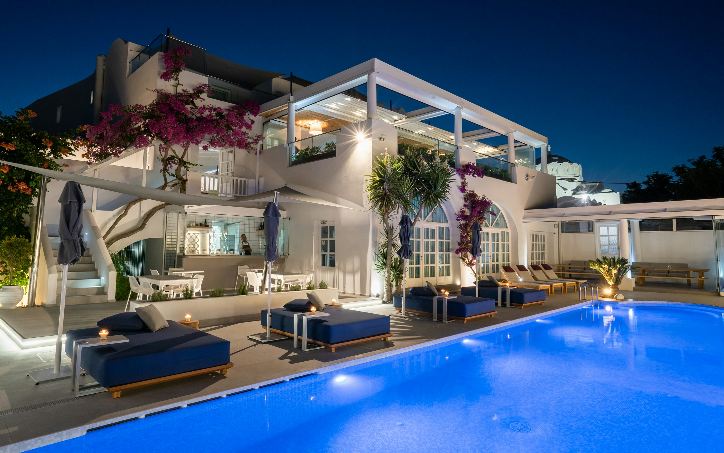 Ifestioni Restaurant & Pool View