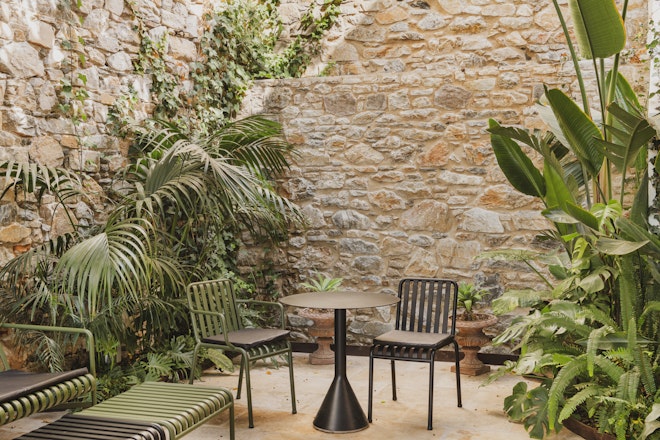 The Breakfast Garden