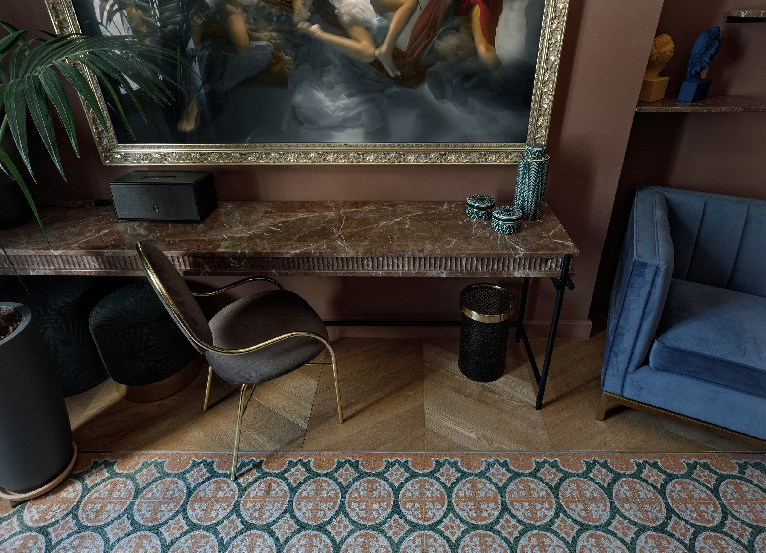 Kirki Suite - Bedroom