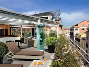 Rooftop Bar