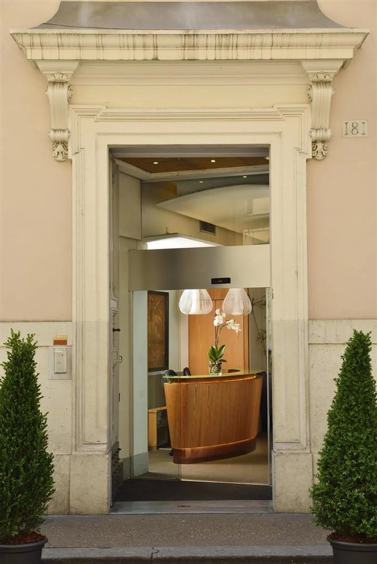Babuino 181 Entrance