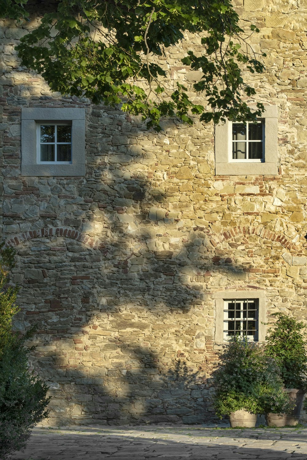 Pomaio House Exteriors