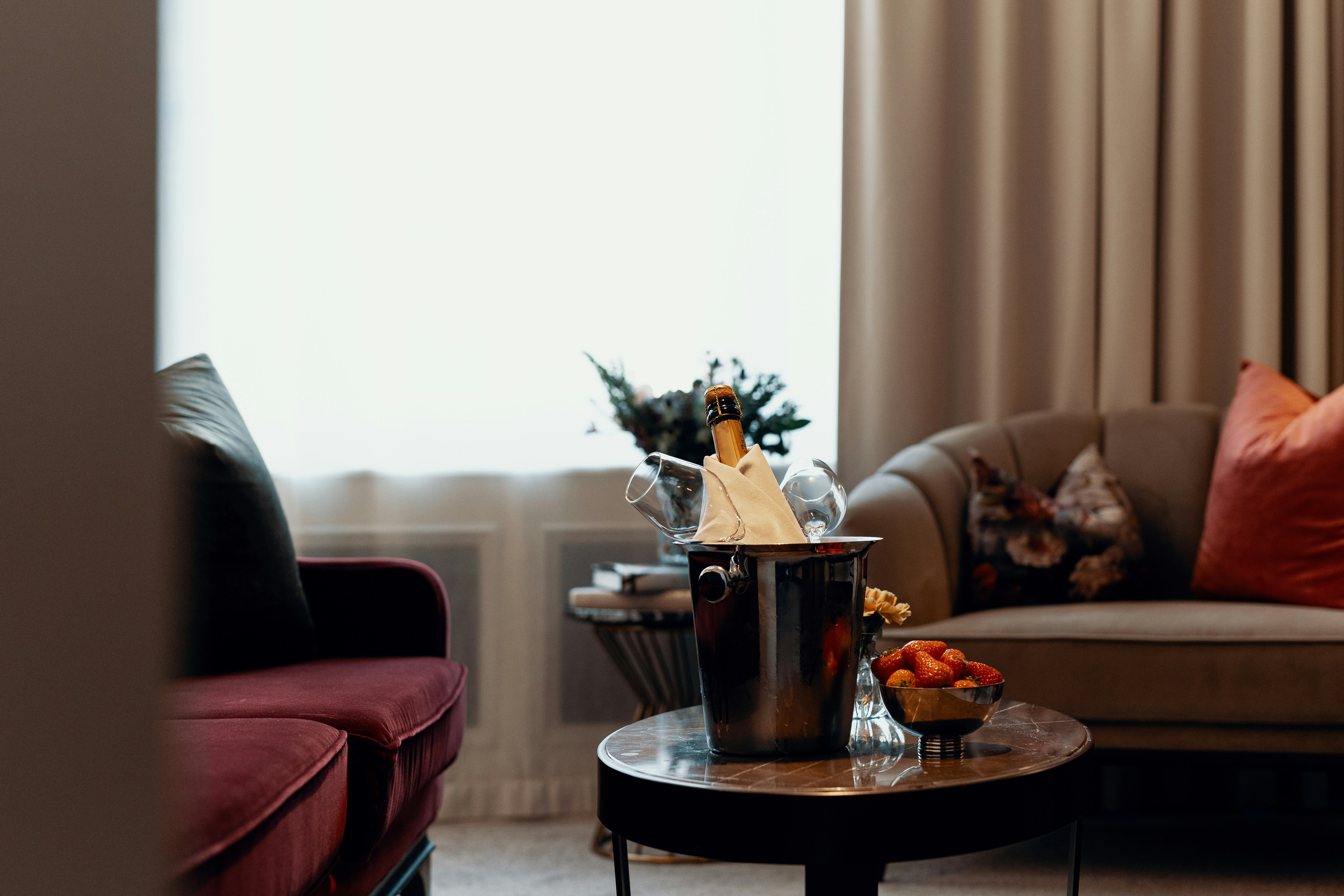 Elegant Exceptional with Bath