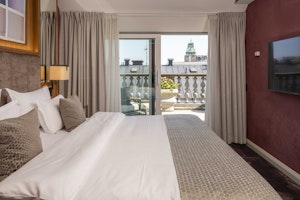 Penthouse Executive Terrace Suite