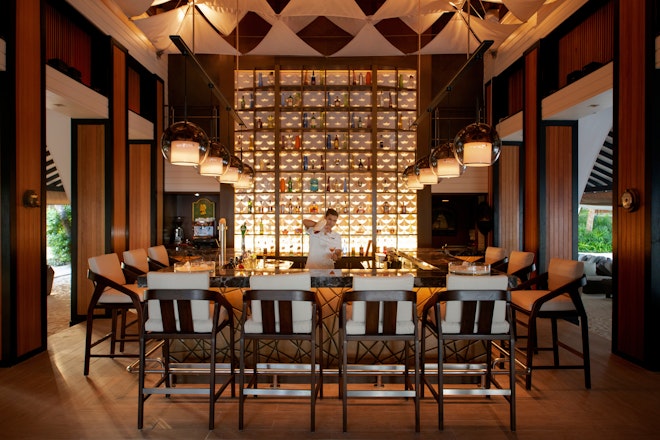 Sails Bar