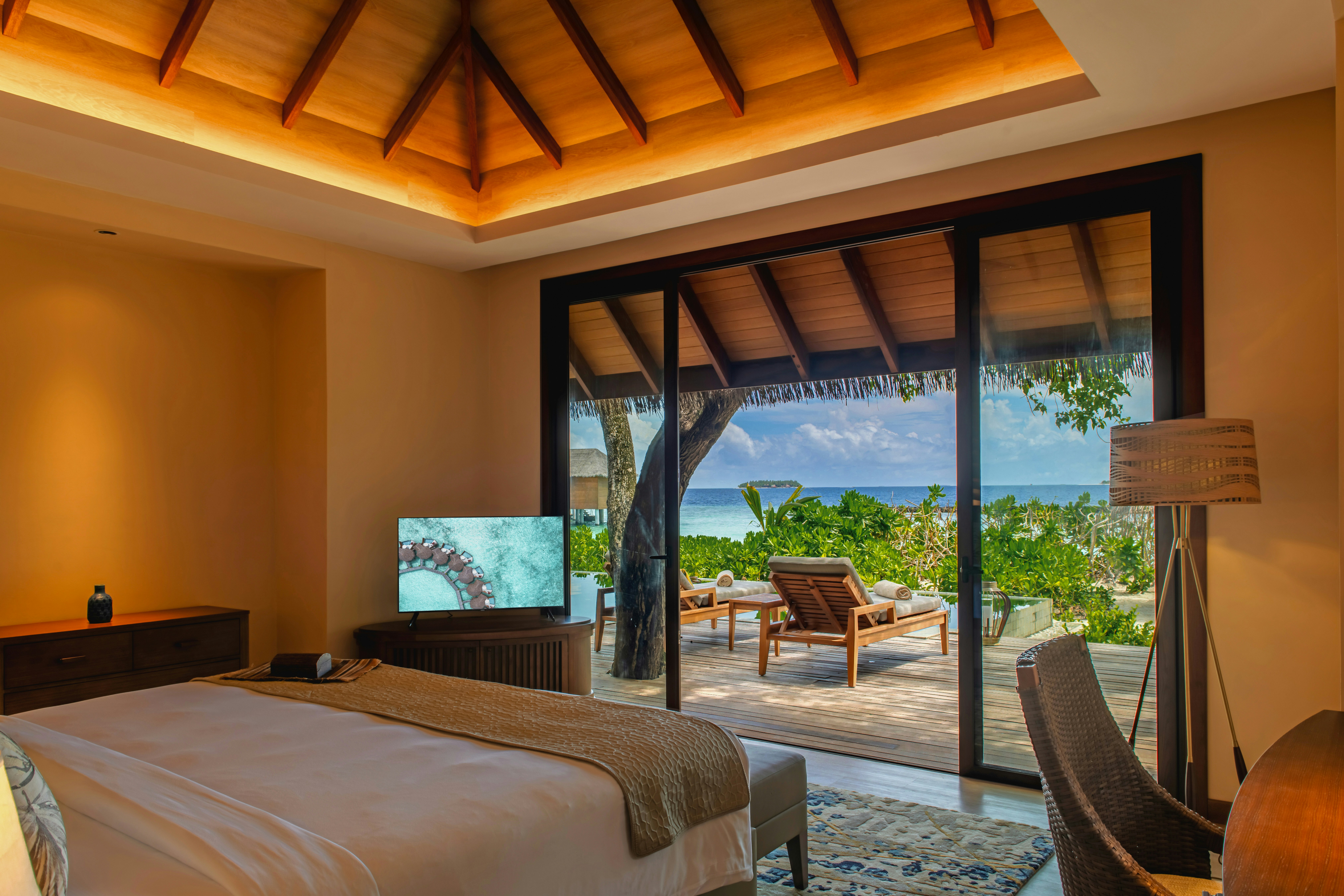 Two-Bedroom Baros Retreat - Bedroom