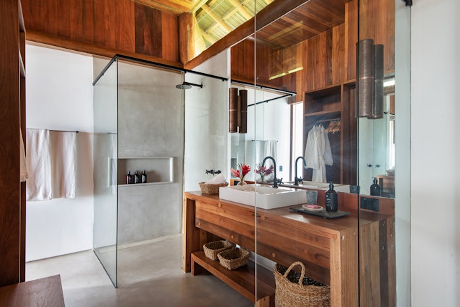 Villa 14 Bathroom