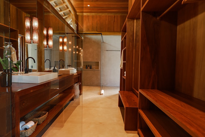 Villa 6 Bathroom
