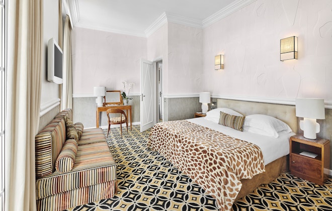 Family Suite - Bedroom