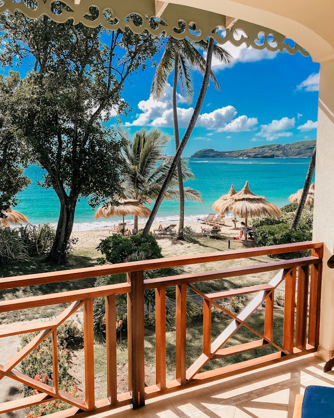 Beachfront Suite - Balcony