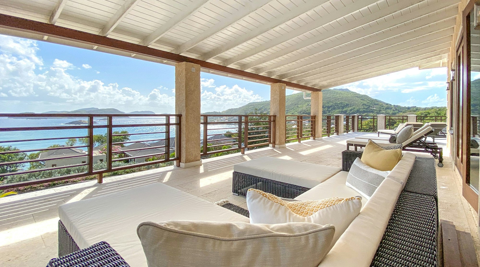 Coral Hill Villa - Master Terrace