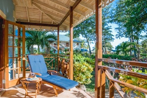 One Bedroom Cottage - Patio
