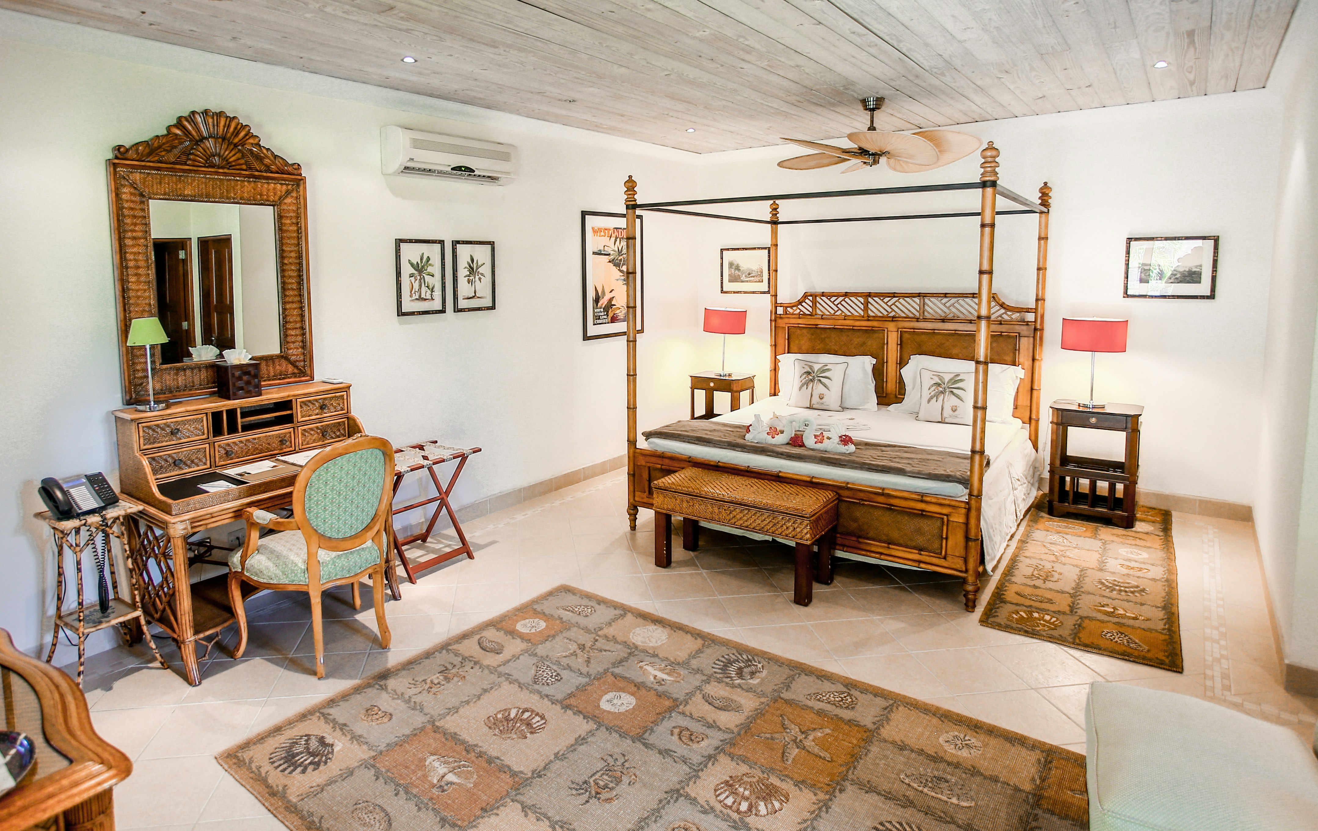 One Bedroom Cottage - Bedroom