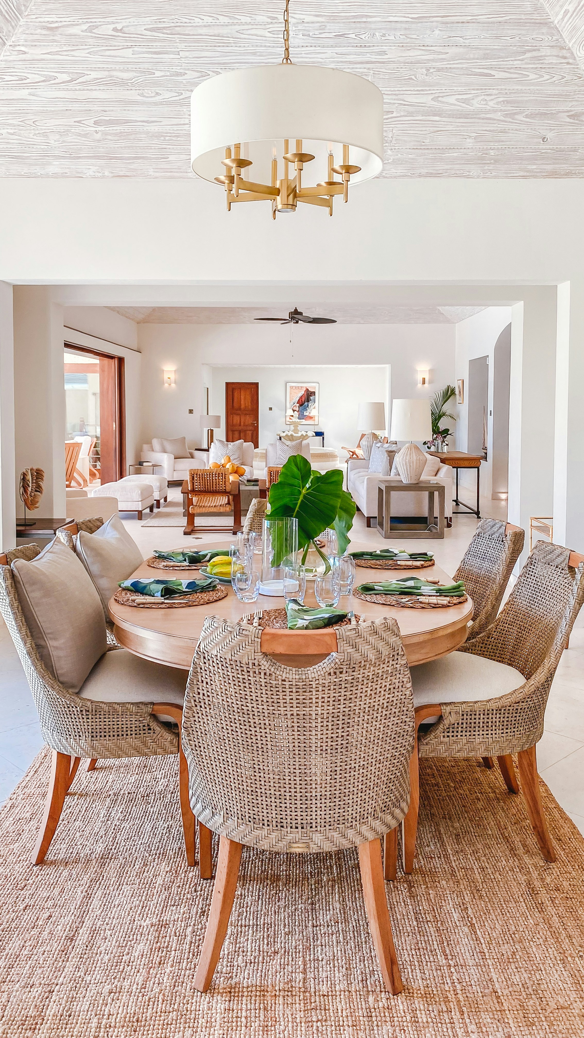 Villa ONE - Dining Area
