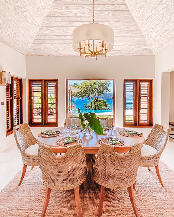 Villa ONE - Indoor Dining