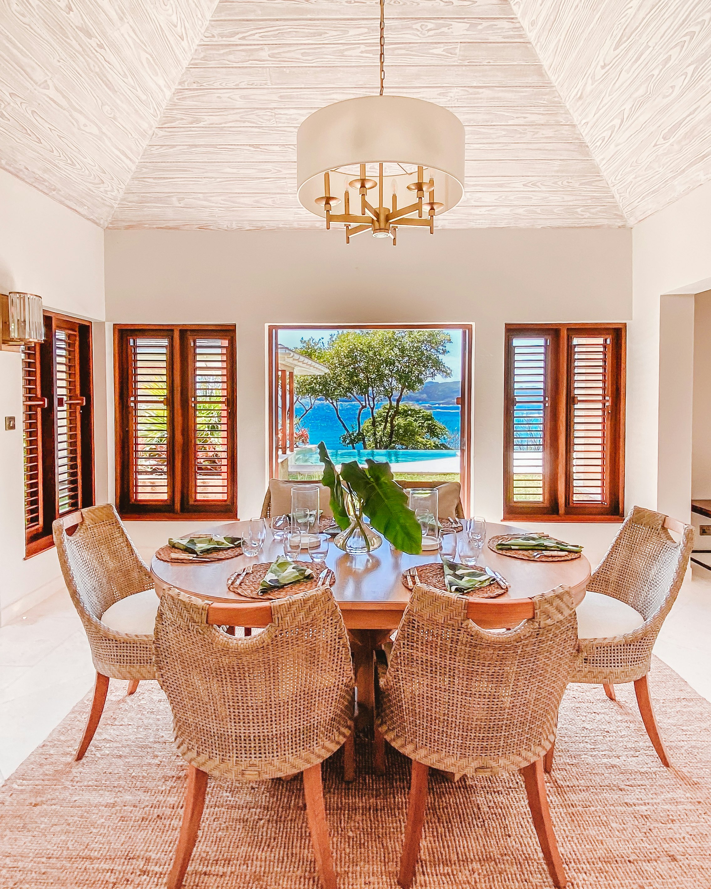 Villa ONE - Indoor Dining