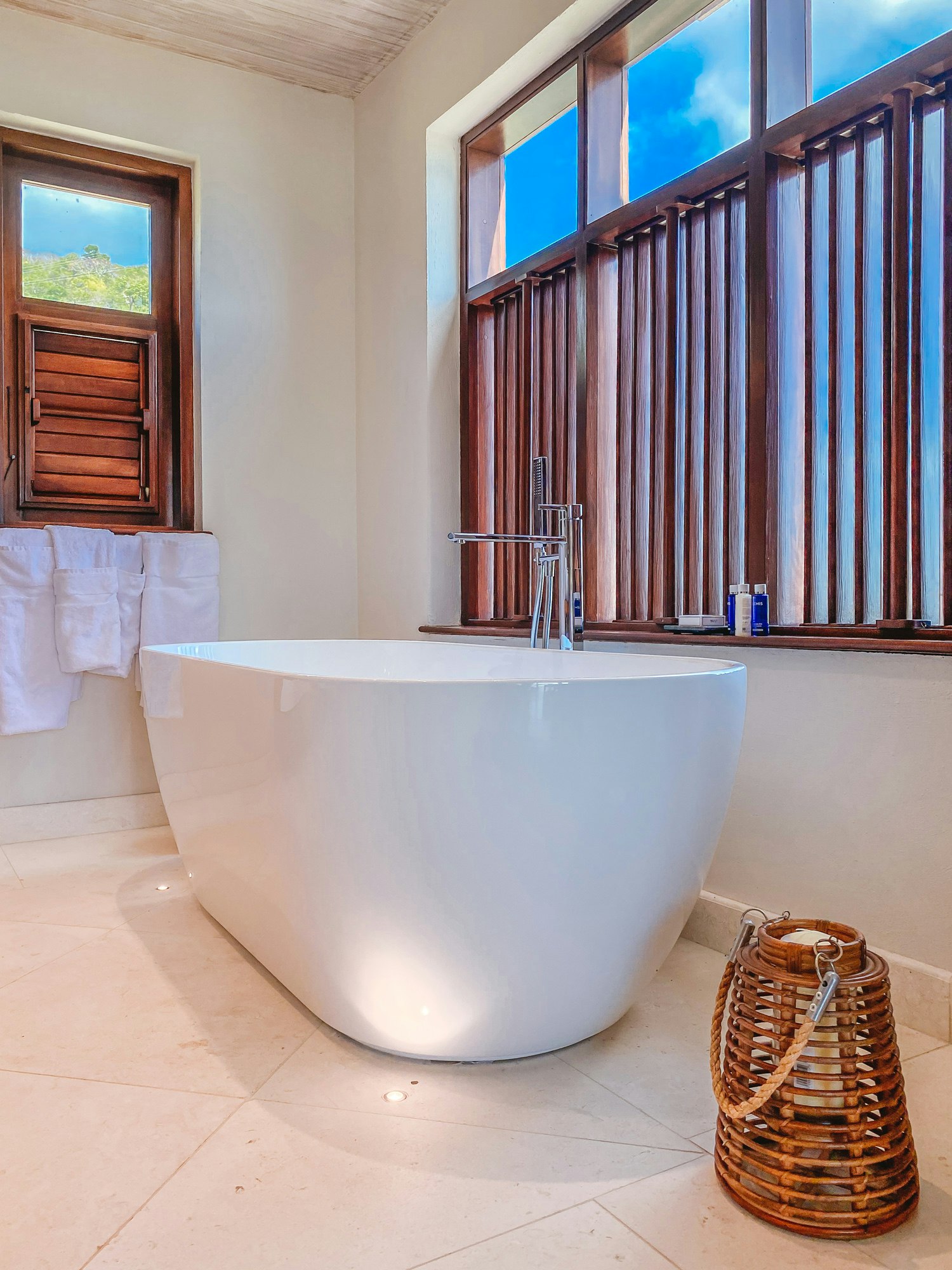 Villa ONE - Master Bathroom