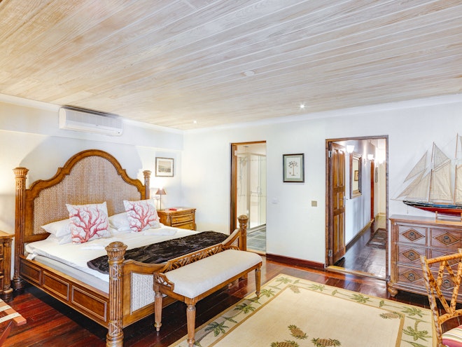 The Estate Villa - Bedroom