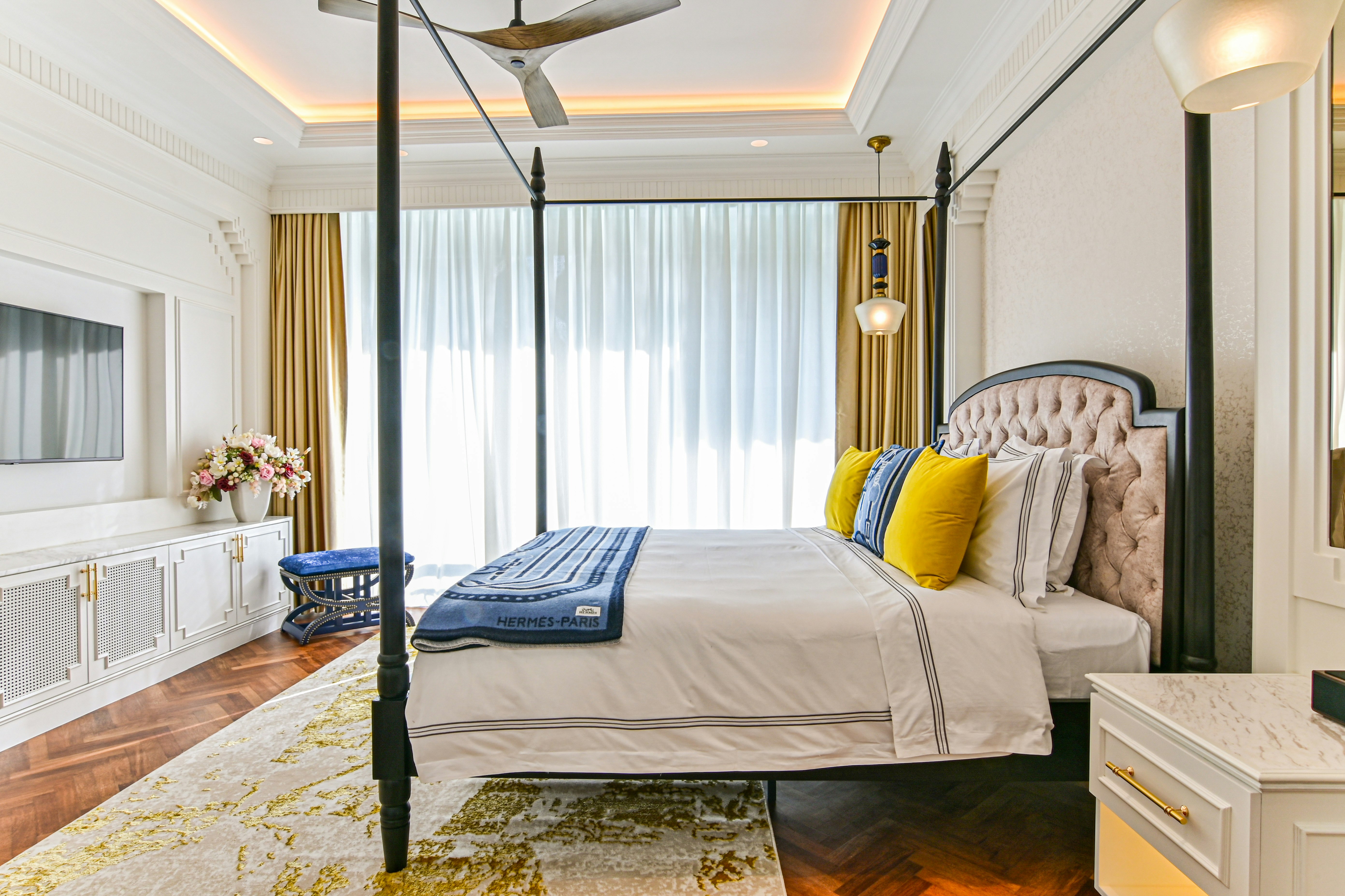 Family Villa - Master Bedroom