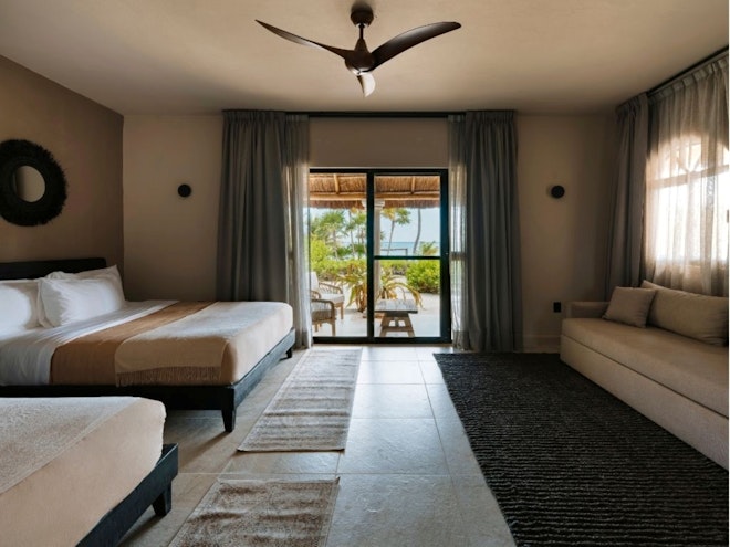 2BR Oceanfront Villa - Bedroom 2