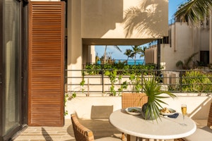 2BR Garden View Upper - Terrace