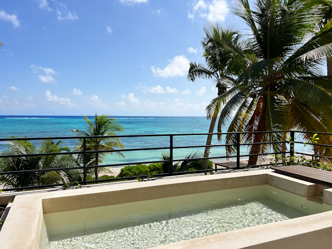 3BR Oceanfront - Pool