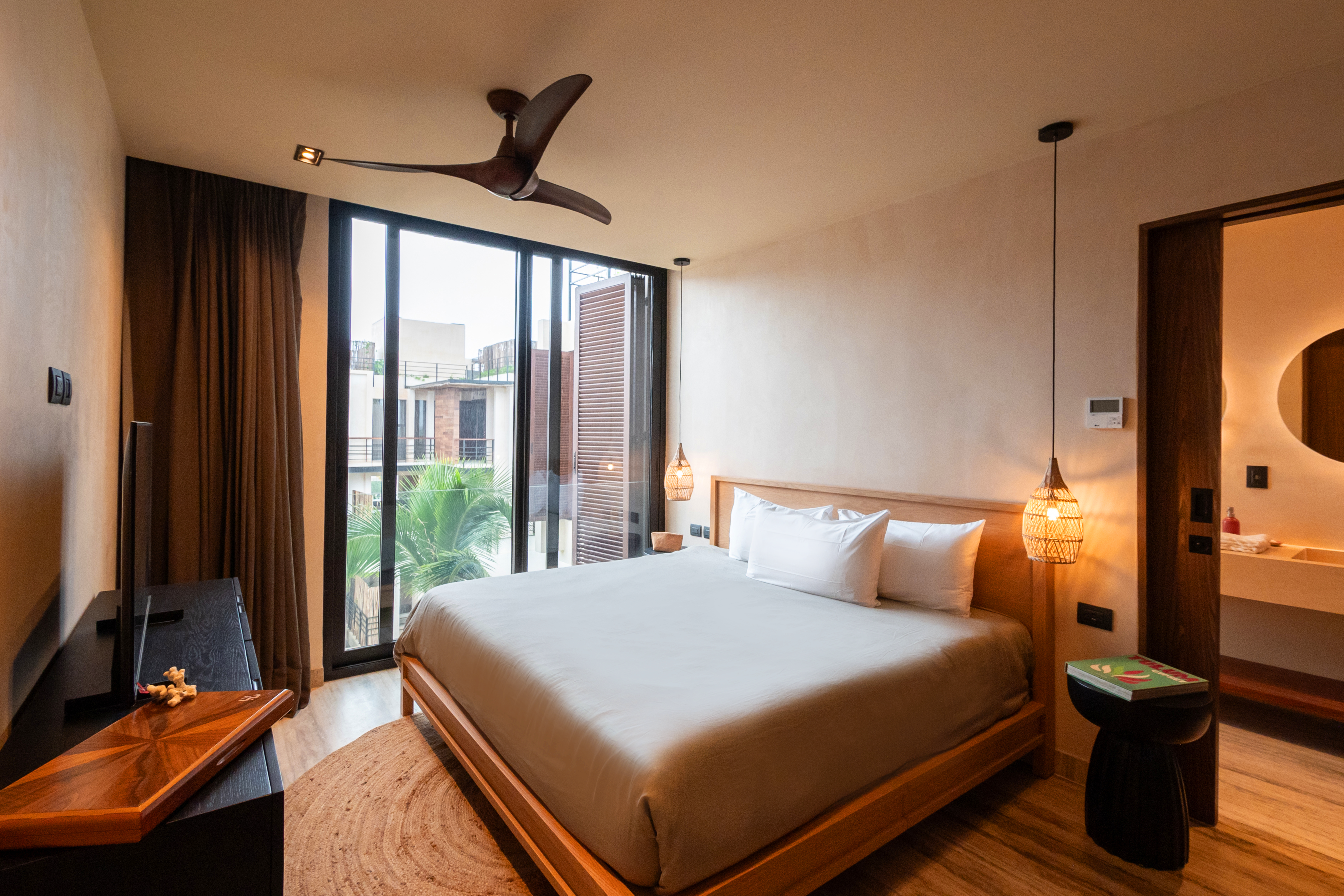 3BR PH Ocean View - Bedroom