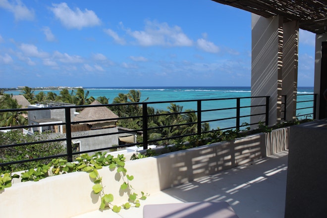 2BR PH Ocean View - Terrace View