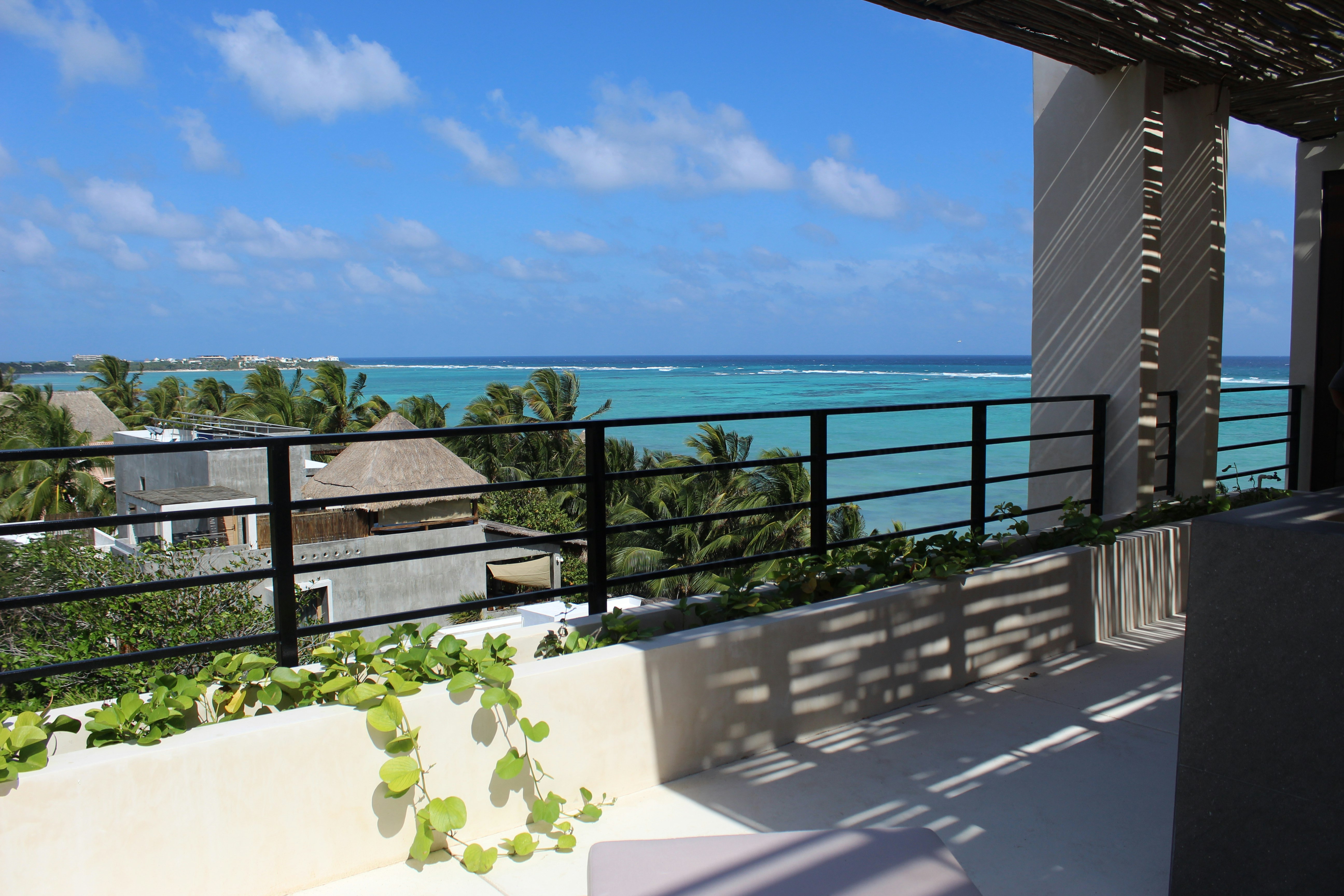 2BR PH Ocean View - Terrace View