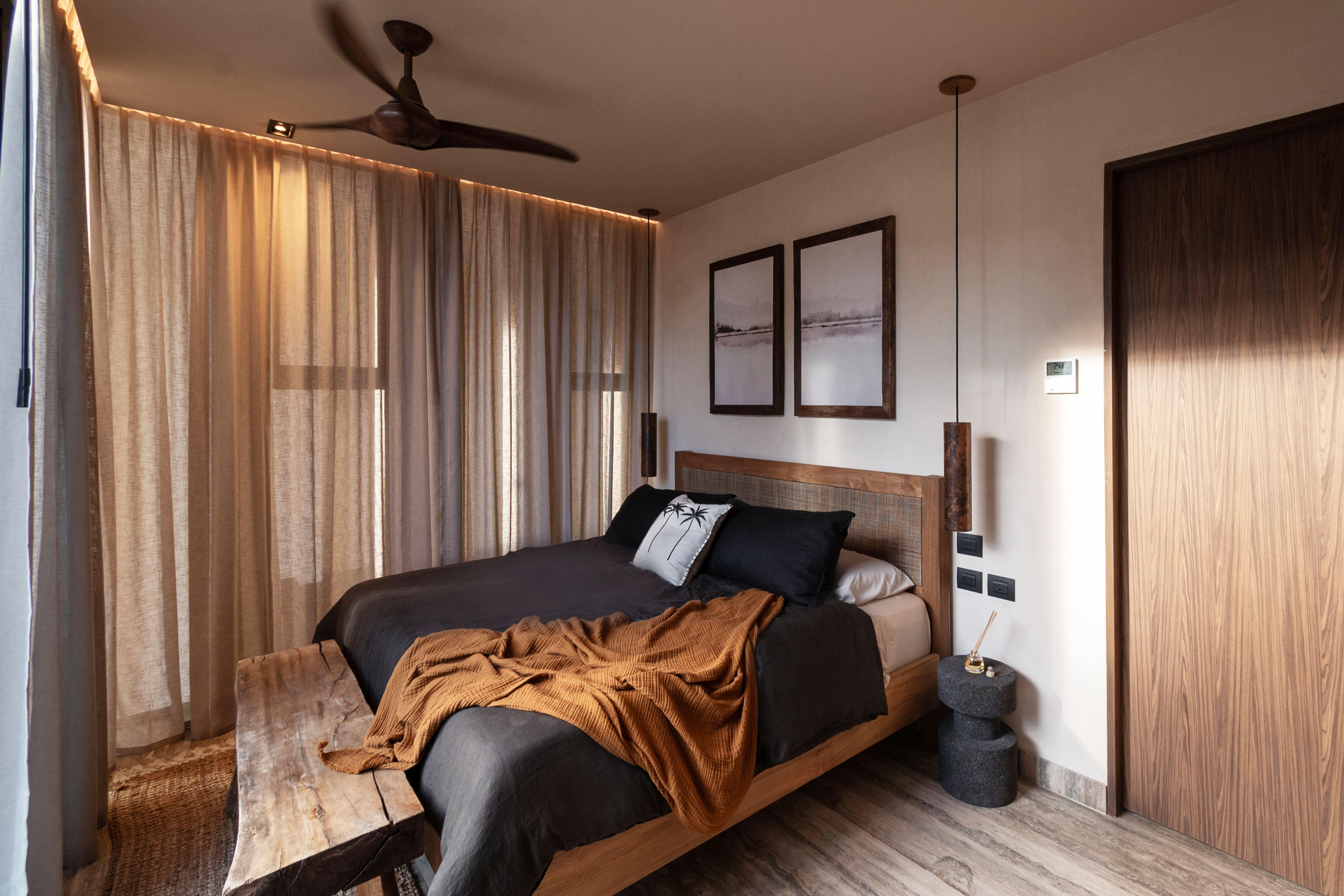 1BR Oceanfront - Bedroom