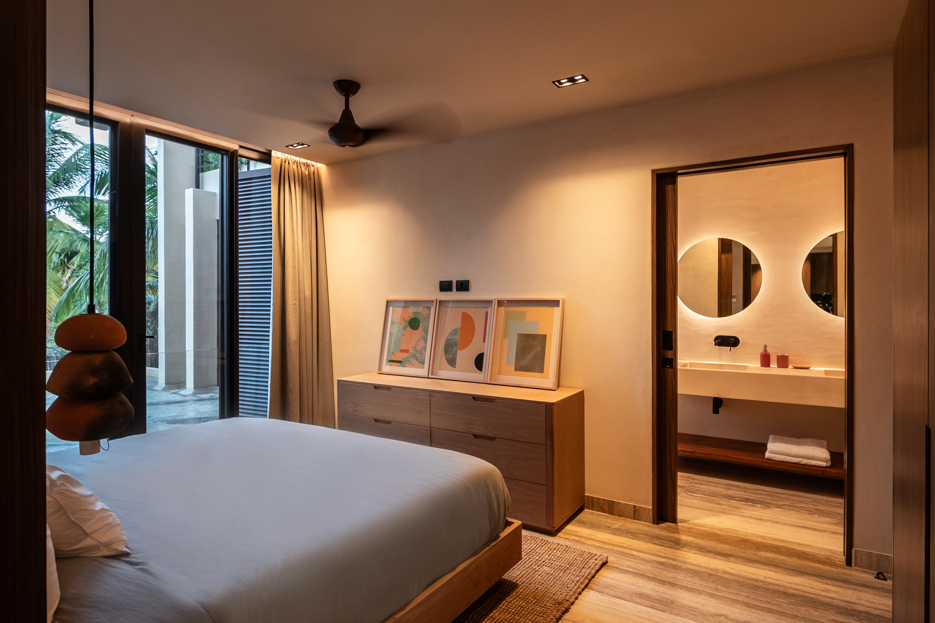 2BR Garden View Upper - Bedroom