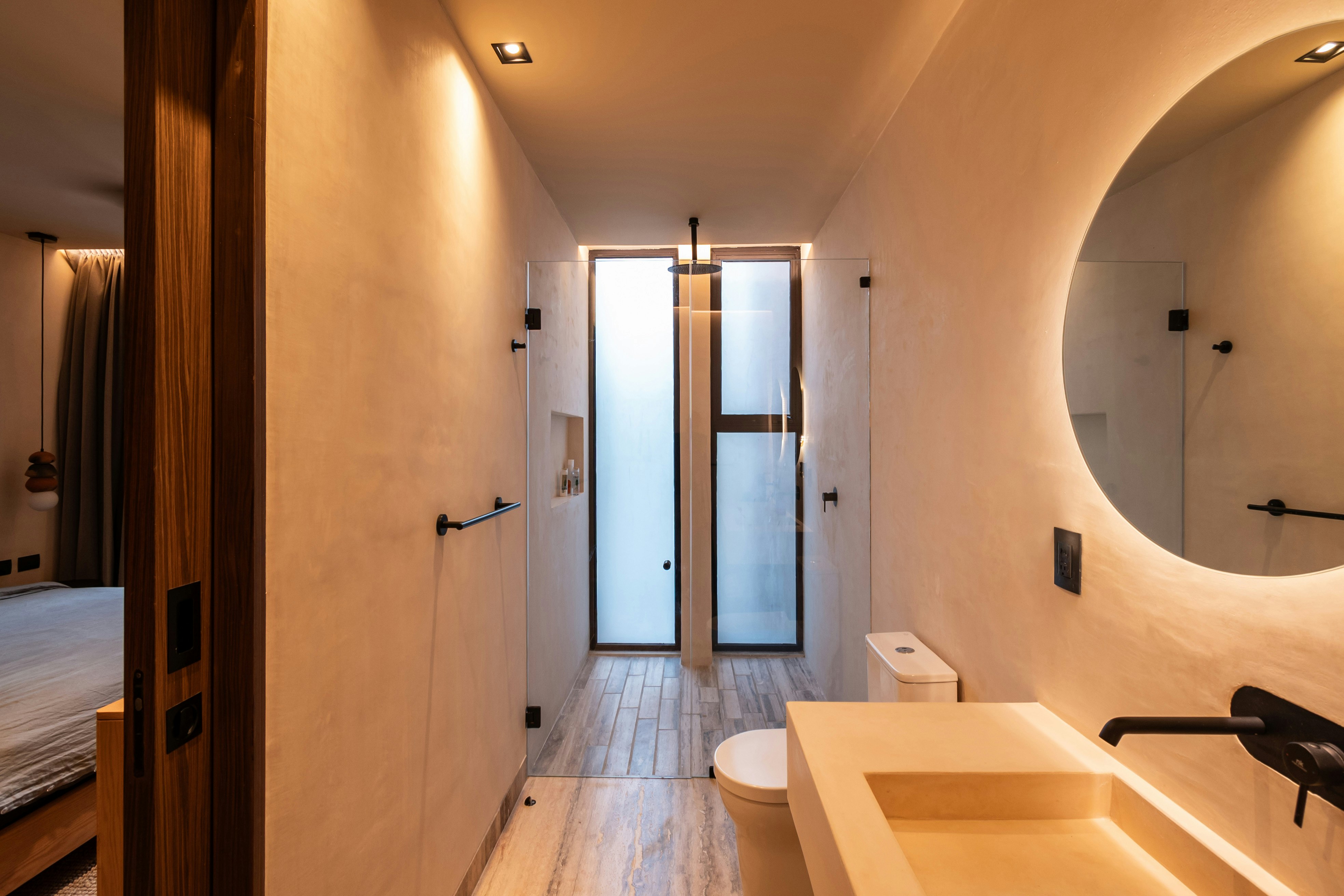 2BR Garden View Upper - Bathroom