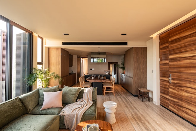 1BR Oceanfront - Living Area