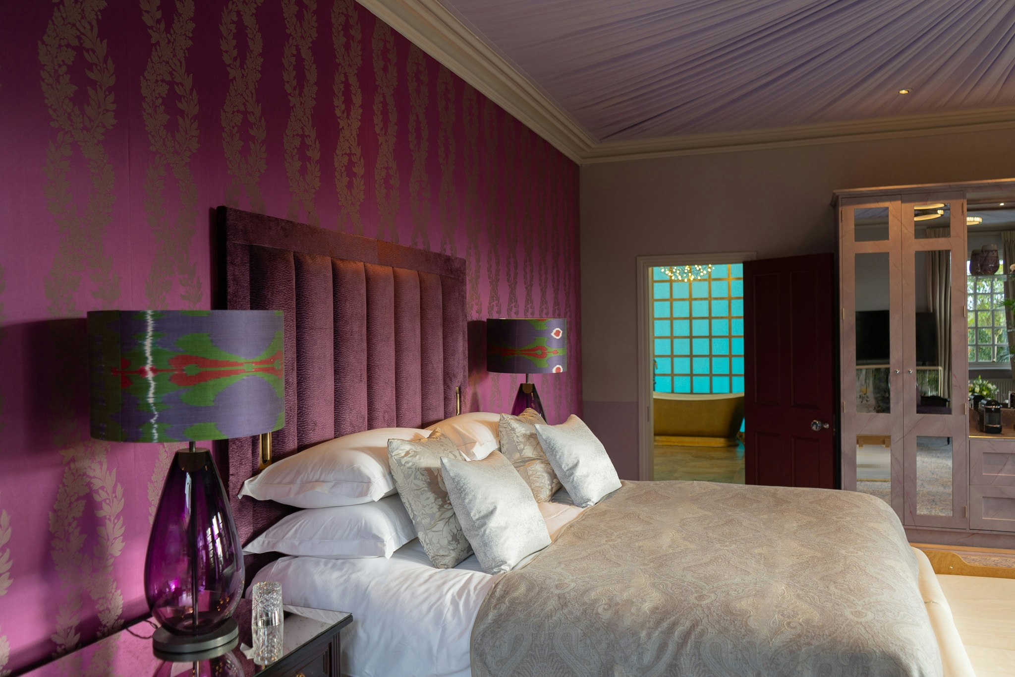 Luxury Hot Tub Suite