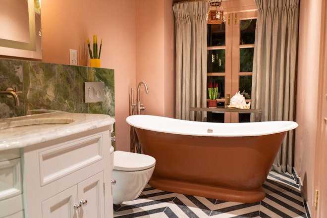 Roomy Room Bathroom