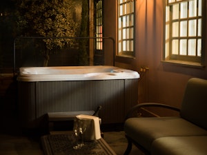 Hot tub
