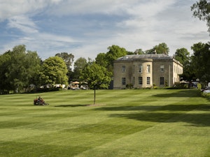 Bishopstrow Hotel & Spa