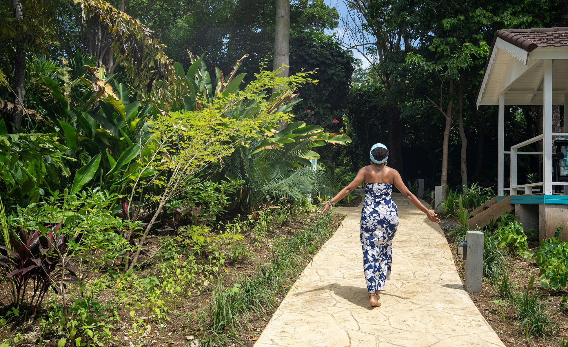 Suites - Path and Reception