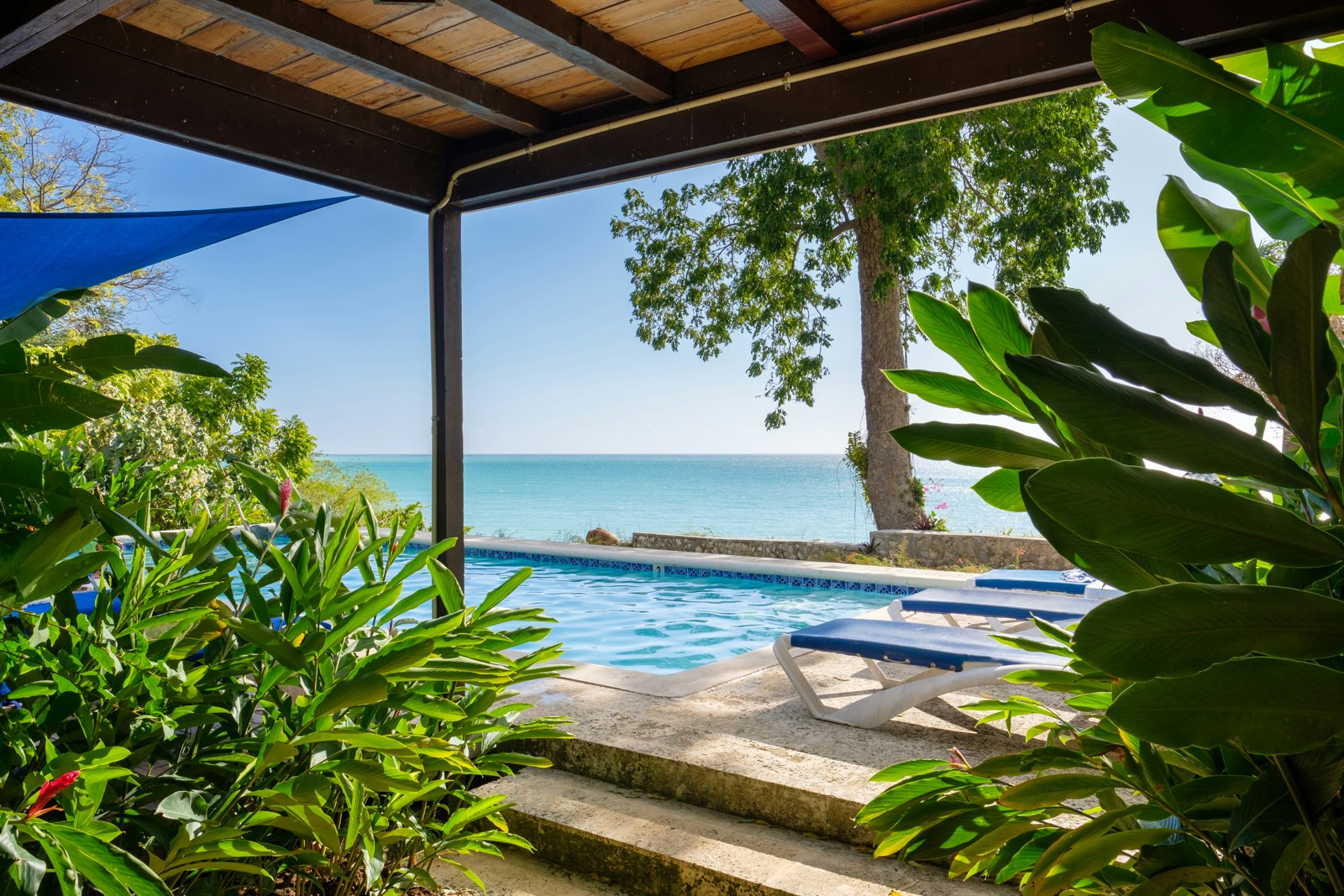 Mullion Cove Private Pool