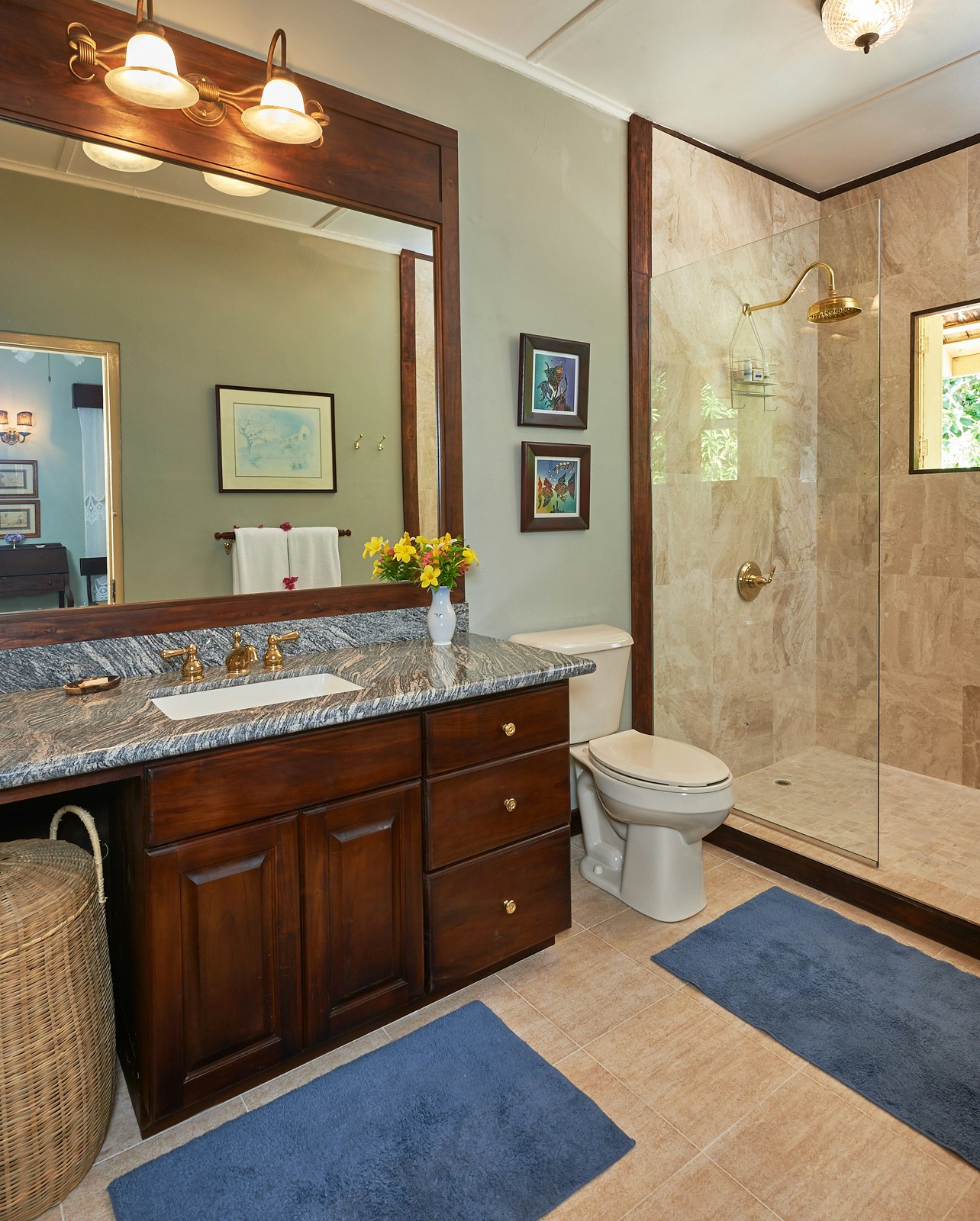 Mullion Cove Bathroom