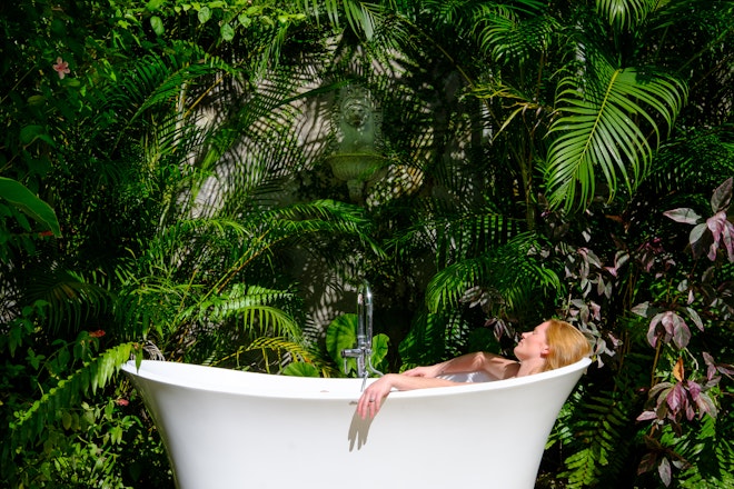 Mullion Cove Private Outdoor Tub