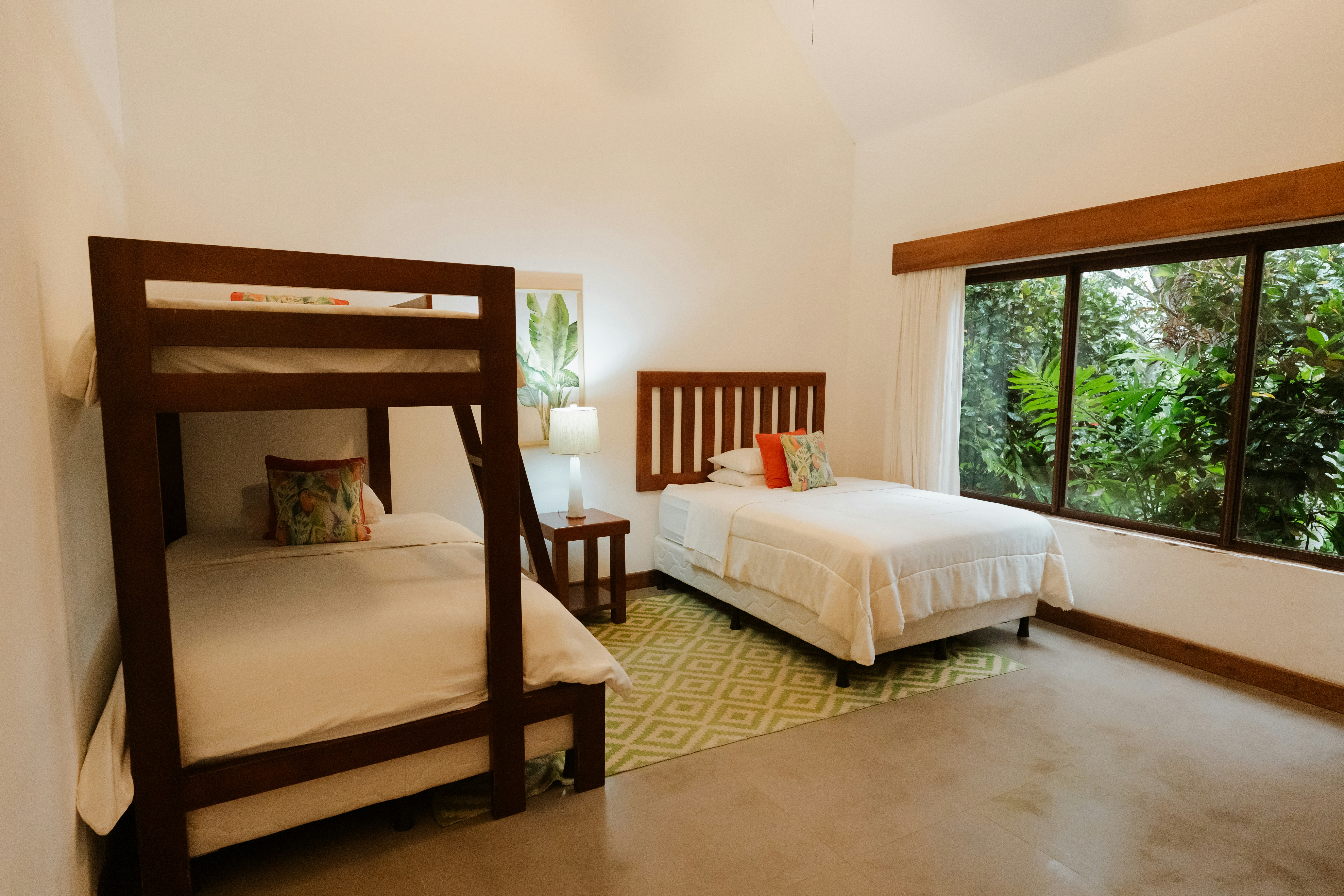 Villa Retreat - Bedroom