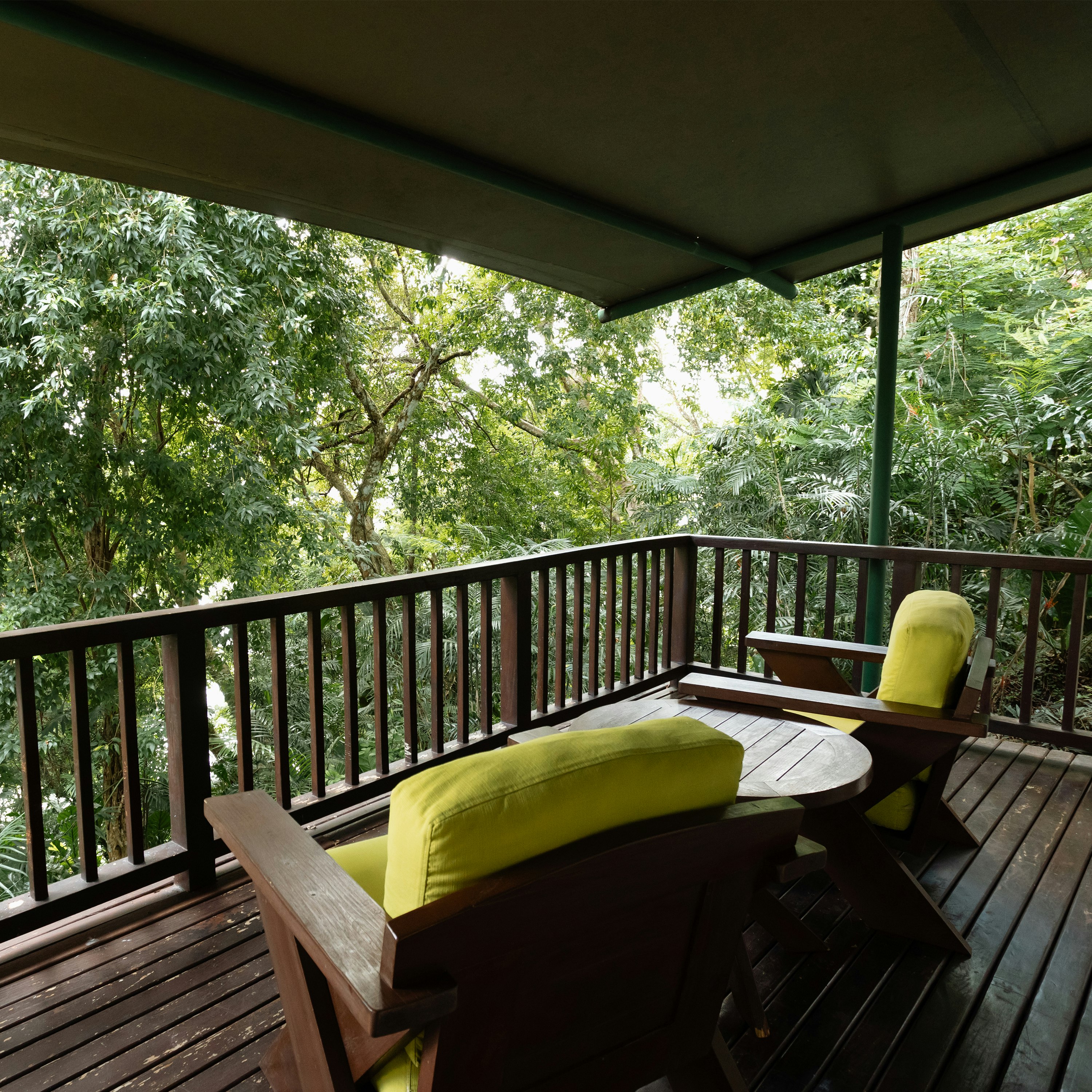 Lake Breeze Suite King #