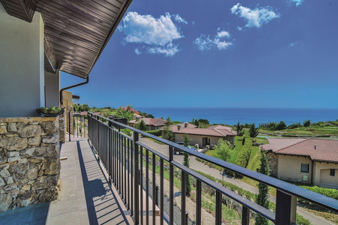 Deluxe Double/Twin Sea View - Balcony