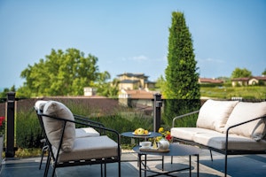 Outdoor Lounge