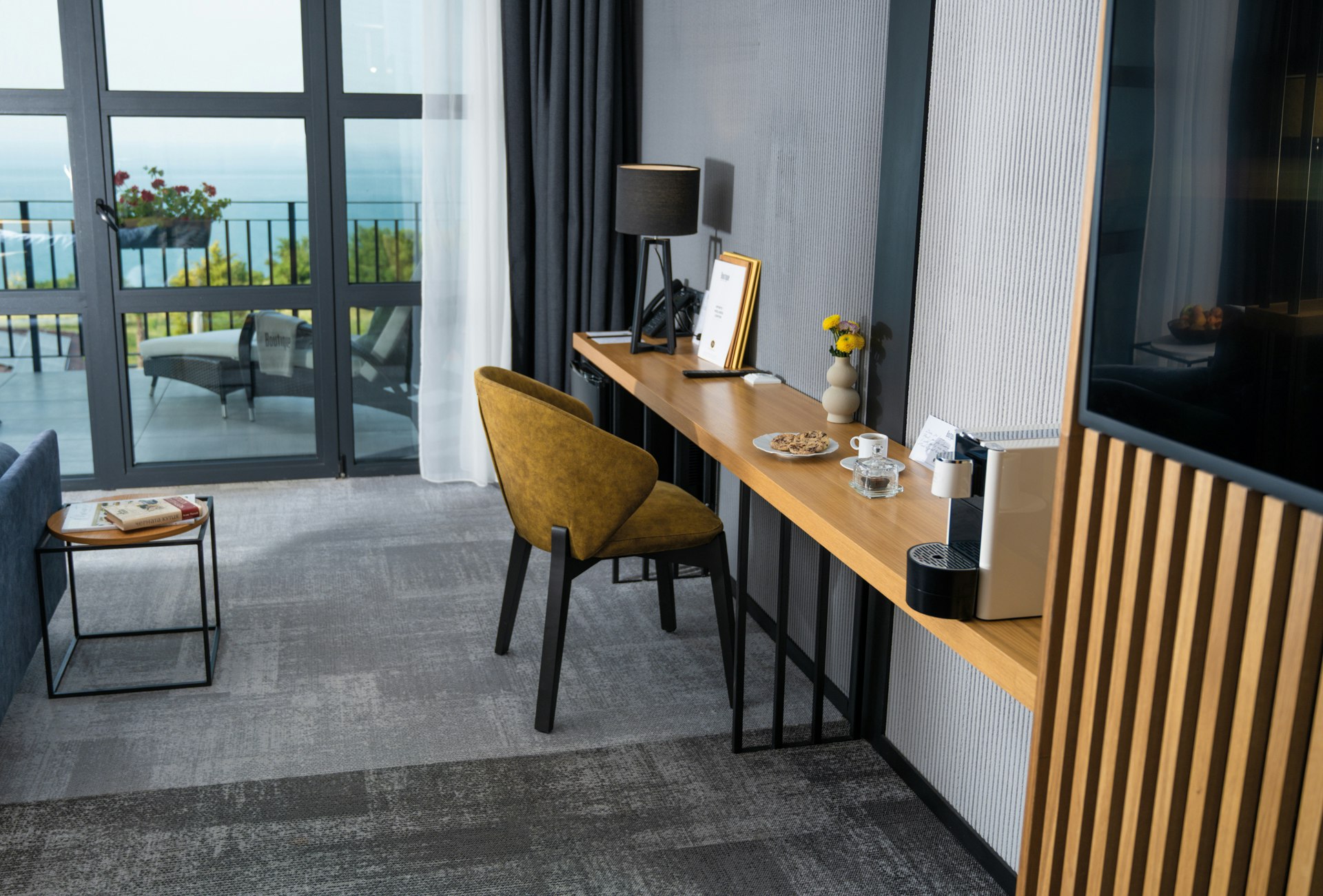 Deluxe Double/Twin Sea View - Room Details