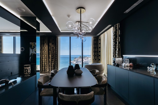 Elena Suite