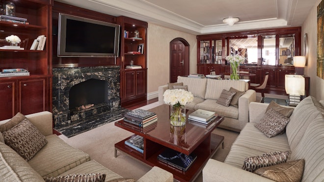 Executive Suite Living Room Breidenbacher Hof
