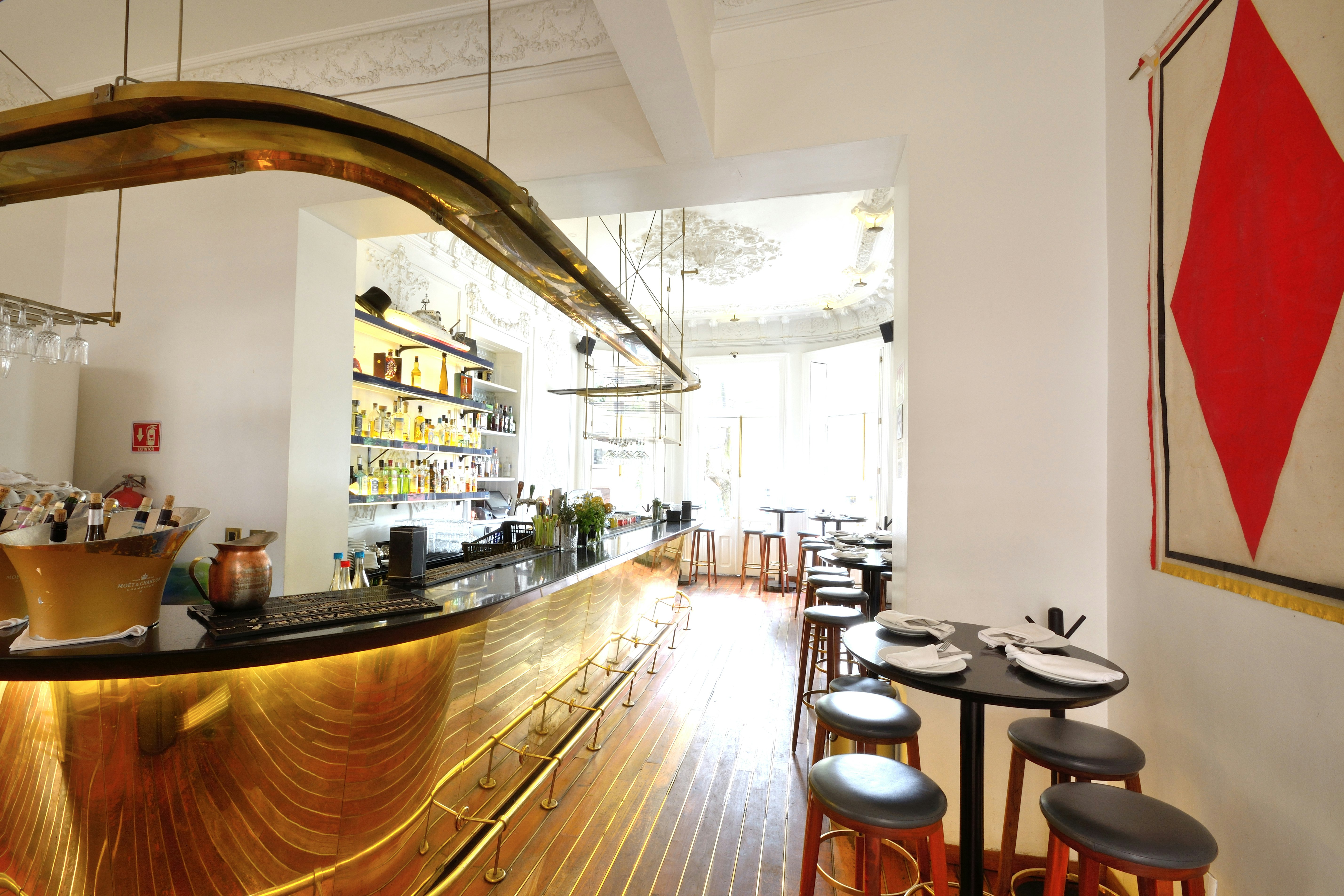 Roma Local Bar Interior