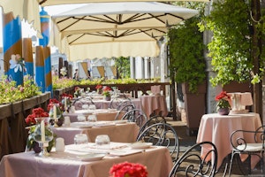 L'Alcova Restaurant Terrace